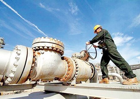 برق و گاز صنایع گلستان برای تامین انرژی مشترکان خانگی قطع شد/ تولید قربانی کمبودها