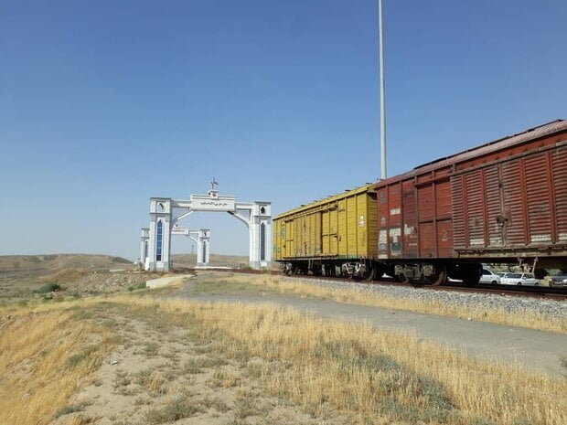 مشکلات عدیده راه آهن گلستان| سطح روابط ایران و ترکمنستان بهبود خواهد یافت