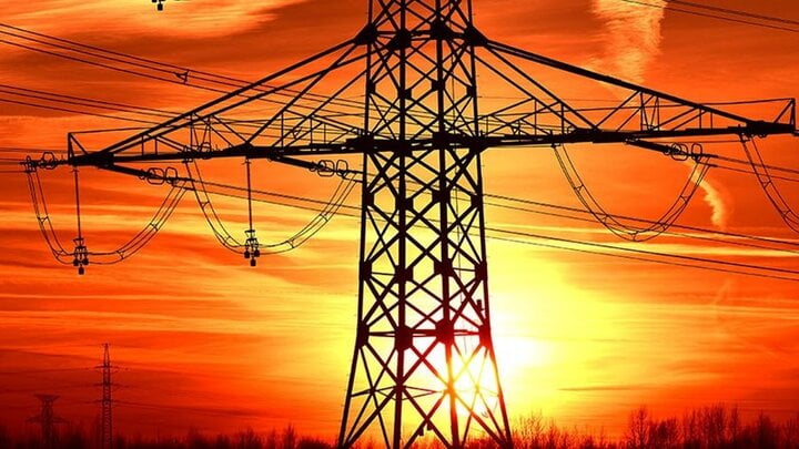 یک سوم از برق مصرفی کشور به بورس می‌رود