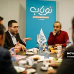 گاهی برخی مدیران یا نمایندگان در بازدید از شهرک ها کاستی هایی را مشاهده می کنند و طی تماس خود انتظار دارند این مشکل اولویت قرار گیرد؛ به همین دلیل تمام برنامه های ما درگیر این سفارش می شود و از اولویت های خود دور می شویم اما بعد از این نشست قول می دهیم حتما از همه شرکت های خدماتی نظرات را اخذ کنیم تا اولویت شهرک ها مشخص شود.الان 725 میلیارد تومان برای تکمیل نیازهای زیرساختی شهرک های صنعتی اعتبار نیاز داریم.باید پیگیری کنیم در استان اعبتارات تملک دارایی ما از 4 درصد به 10 درصد برسد.درست است که اولویت کشاورزی باشد، اما 30 درصد اشتغال استان صنعتی است و باید به آن توجه ویژه کرد.نشست با دستگاه های خدمات رسان را جدی بگیرید زیرا با توجه به فرارسیدن سرما در تامین سوخت مشکل خواهیم داشت.یکی از موضوعات تعریف صلاحیت صنعتی است. این دغدغه ماست که هرکسی جواز می گیرد ما باید زمین بدهیم و اکنون زمین هایی داریم که 18 سال یا بیشتر خریداری شده ولی صنعتی ایجاد نشده است.طبق قانون شهروندی هر کسی جواز بگیرد باید زمین بدهیم؛ متاسفانه نه تنها هیچ نشستی برای حل این مشکل با مجلس برگزار نشده بلکه برخی نمایندگان هم سفارش به صدور جواز می کنند.در این شرایط راهکار جدی عدم دخالت دراین مساله است. ژاپنی ها مجموعه ای دارند به اسم SMRJ که مشاور است و وقتی کسی می خواهد طرحی را اجرا می کند، این موسسه باید ارزیابی کند و ارزیابی آن ملاک صلاحیت و موفقیت پروژه است.