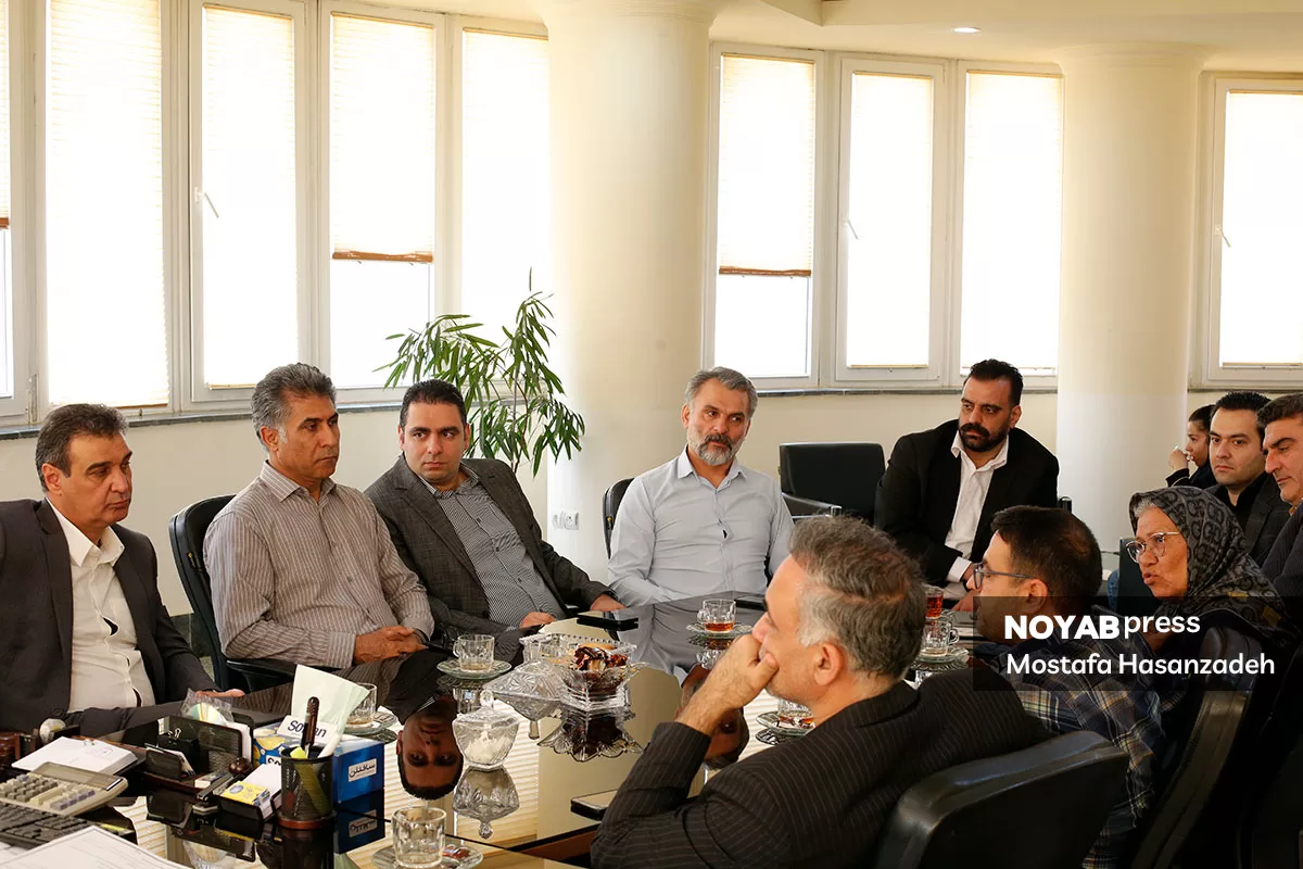 20A0977-jpg نشست انجمن انبوه سازان گلستان با شهردار منطقه یک گرگان