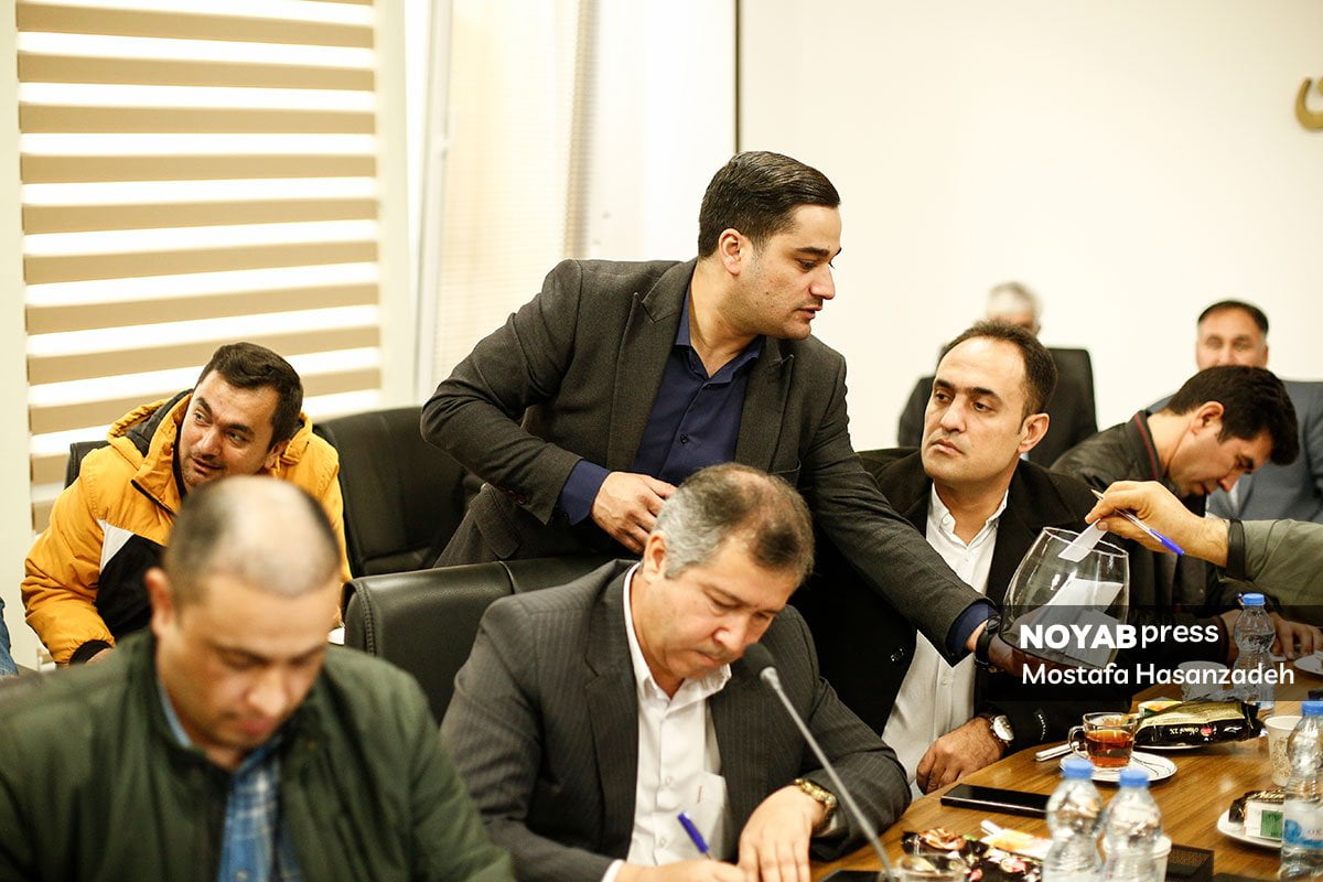 20A7212 انتخابات انجمن صنفی تولید کنندگان و صادرکنندگان مبل و حرفه های مرتبط گلستان برگزار و اعضای هیئت مدیره آن انتخاب شدند