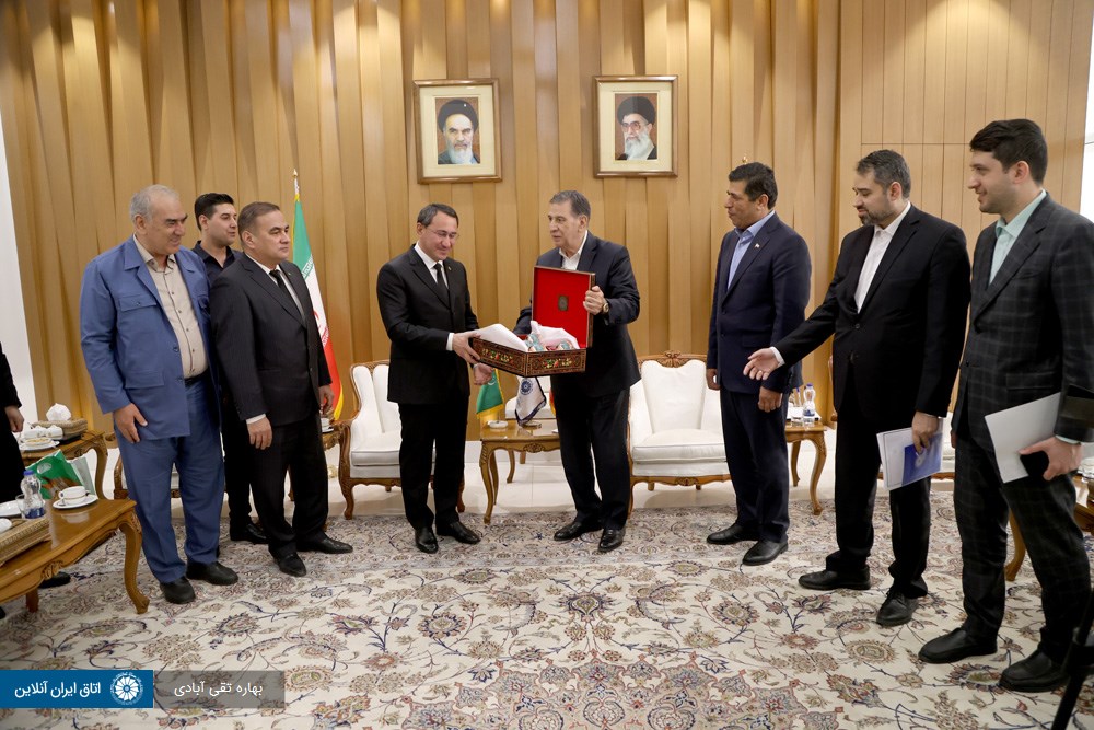 دیدار رئیس اتاق ترکمنستان با رئیس اتاق ایران