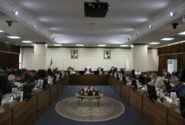 مجمع تشخیص مصلحت نظام با تعطیلی شنبه ها مخالفت کرد