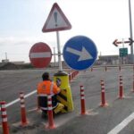 نصب علائم راهنمایی رانندگی