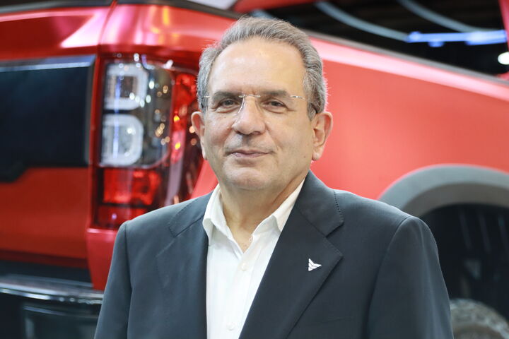 علیمرادلو، مدیر ارشد صنعت خودرو در کشور