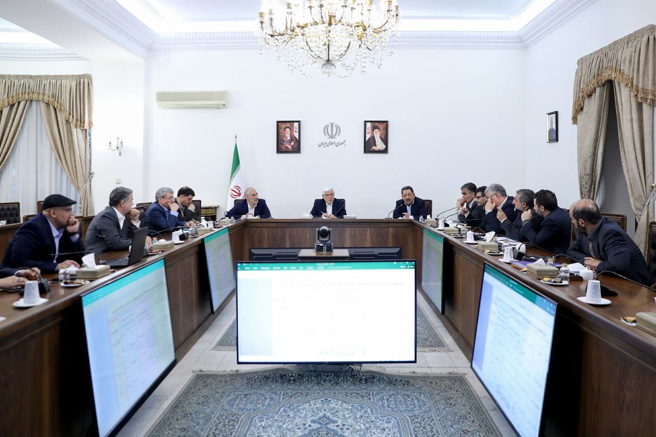 جلسه تعرفه خودروهای «‌هیبریدی و برقی»