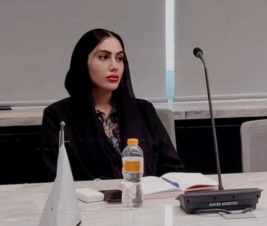 دلارام میرزاآقا