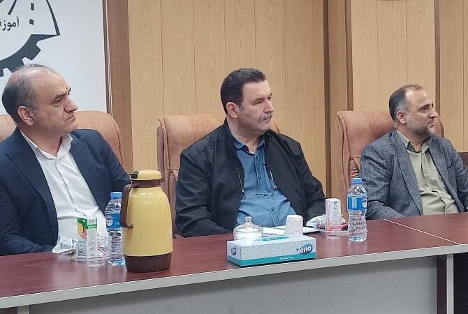 فرهاد اردلان