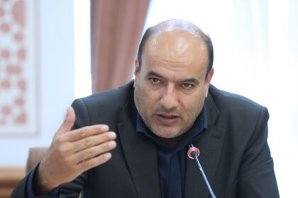 علیرضا نثاری