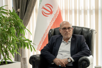محمود نجفی‌عرب
